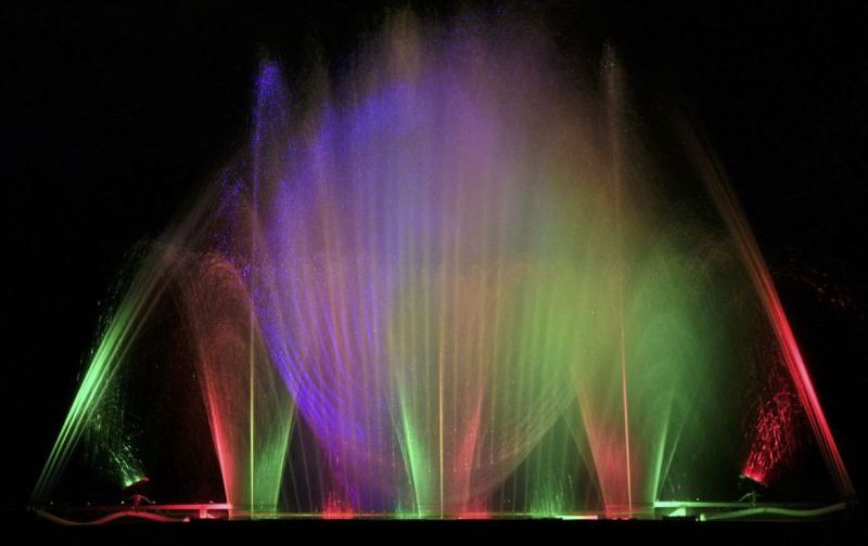 Fontaines lumineuses, spectacle avec notre fontaine dansante